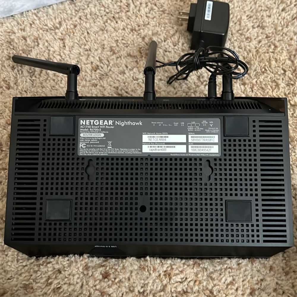NETGEAR Nighthawk Smart Wi-Fi Router, R6700 - AC1750 - Picture 2 of 6